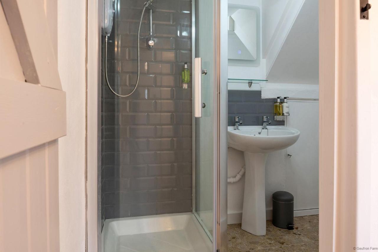 Dog Friendly Cottage, Geufron Farm Near Tywyn Bryn-crug Εξωτερικό φωτογραφία