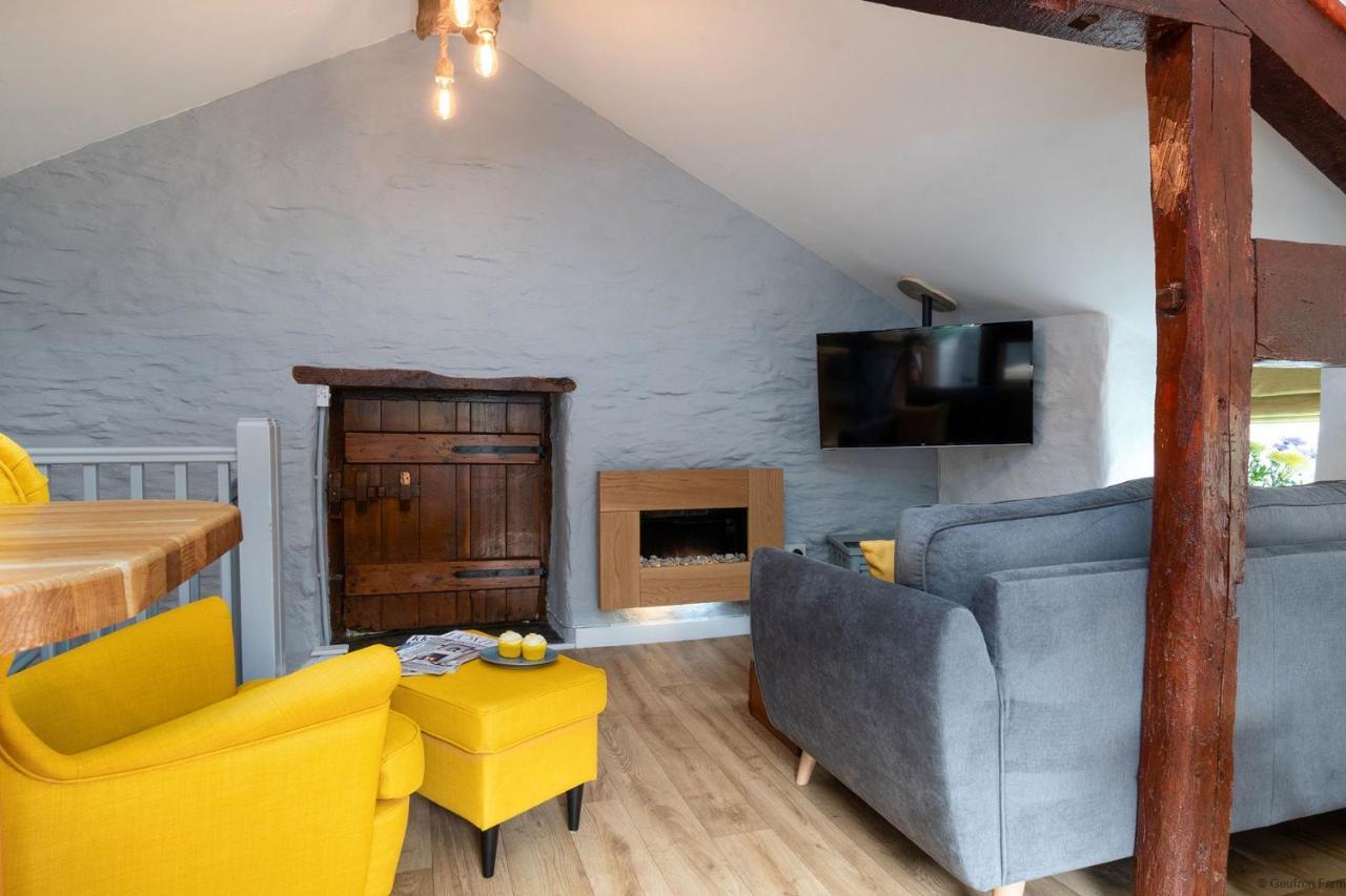 Dog Friendly Cottage, Geufron Farm Near Tywyn Bryn-crug Εξωτερικό φωτογραφία