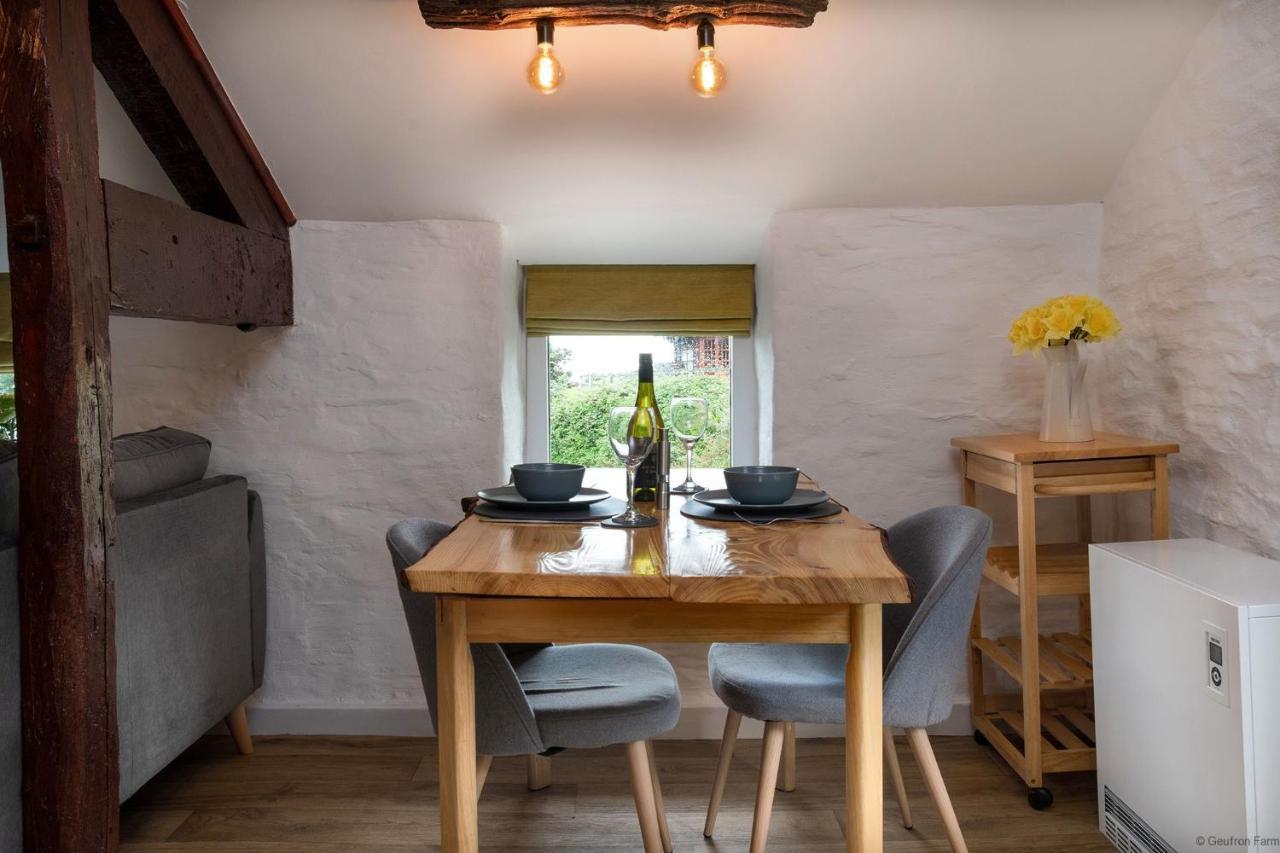 Dog Friendly Cottage, Geufron Farm Near Tywyn Bryn-crug Εξωτερικό φωτογραφία